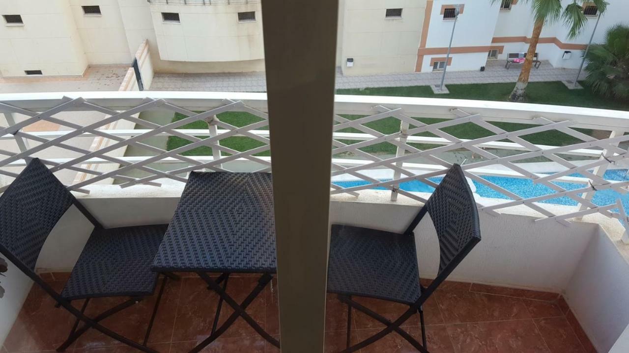 Appartement Avec Piscine San Vicente Raspeig Exteriör bild
