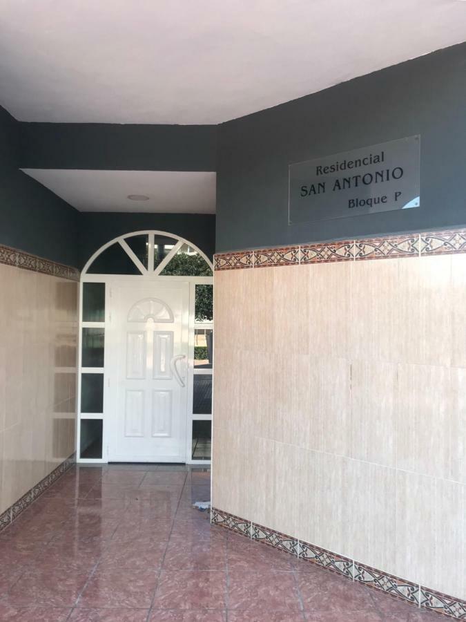 Appartement Avec Piscine San Vicente Raspeig Exteriör bild